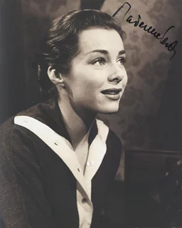 Marianne Koch autograph