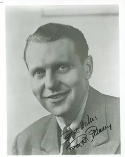 Ralph Bellamy autograph