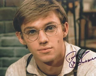 Richard Thomas autograph