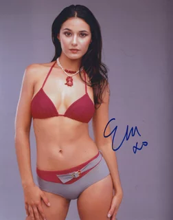 Emmanuelle Chriqui autograph