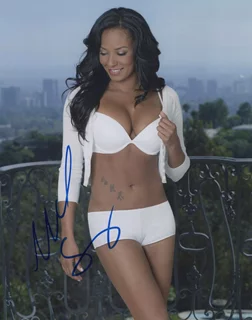 Melanie Brown autograph