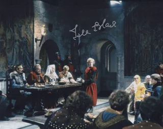 Isla Blair autograph