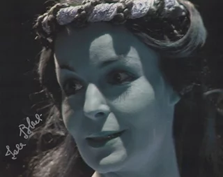 Isla Blair autograph