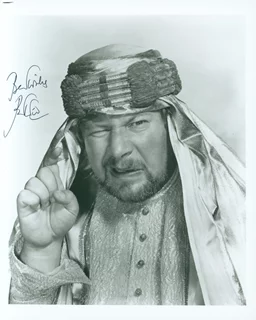 Peter Ustinov autograph