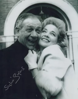 Sylvia Syms autograph