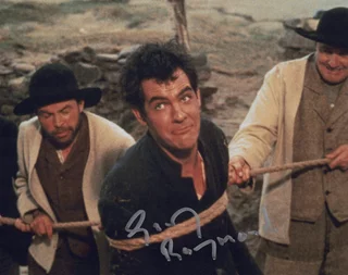 Gary Raymond autograph