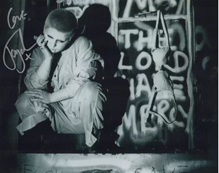 Toyah Willcox autograph