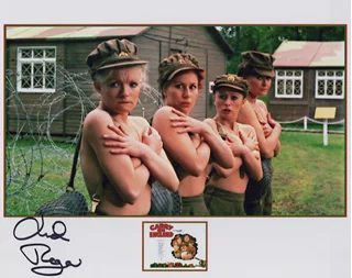Linda Regan autograph