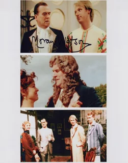 Moray Watson autograph