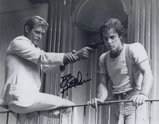 Bo Hopkins autograph