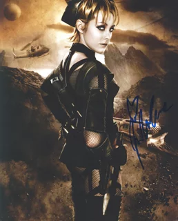 Jena Malone autograph