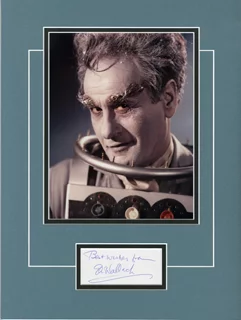 Eli Wallach autograph