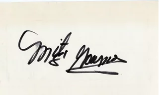 Mitzi Gaynor autograph