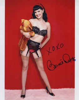 Bernie Dexter autograph