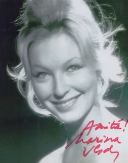 Marina Vlady autograph