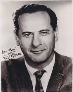 Eli Wallach autograph
