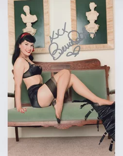 Bernie Dexter autograph