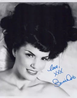 Bernie Dexter autograph