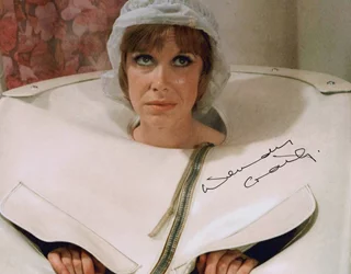 Wendy Craig autograph