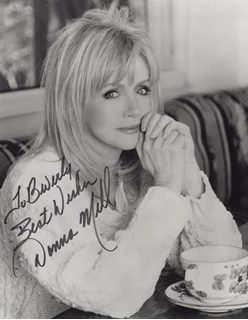 Donna Mills autograph