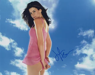 Jules Asner autograph