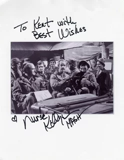 Kellye Nakahara autograph