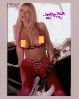 Holly Witt autograph
