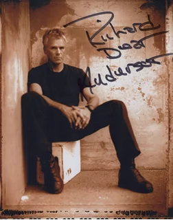 Richard Dean Anderson autograph