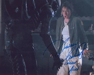 Veronica Cartwright autograph