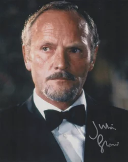 Julian Glover autograph