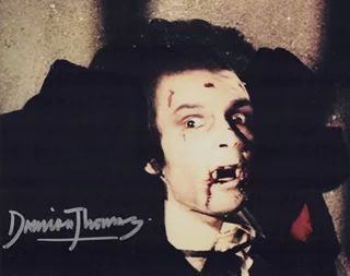 Damien Thomas autograph