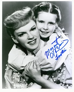 Margaret O'Brien autograph