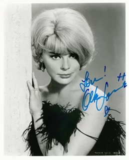 Elke Sommer autograph