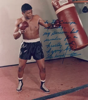 Floyd Patterson autograph