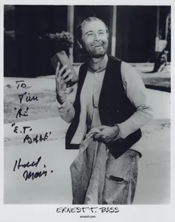 Howard Morris autograph