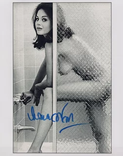 Lana Wood autograph