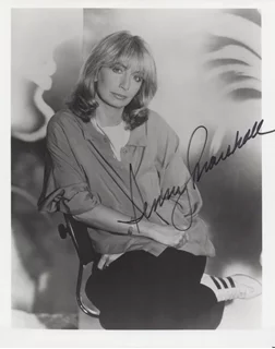 Penny Marshall autograph