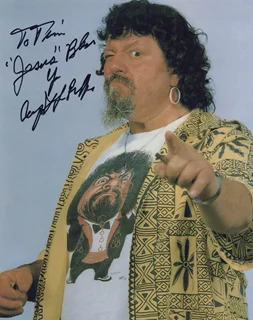 Lou Albano autograph