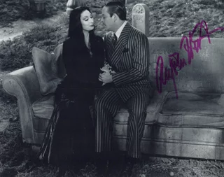 Anjelica Huston autograph