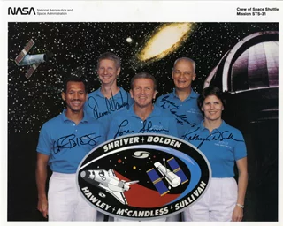Space Shuttle STS-31 autograph