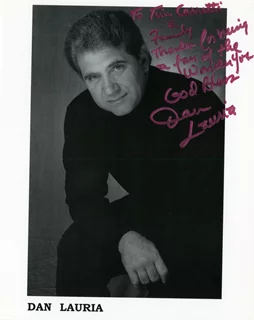 Dan Lauria autograph