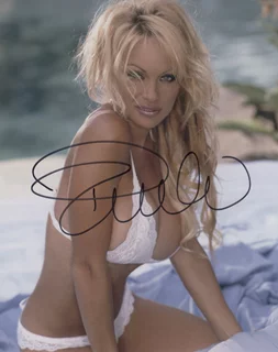Pamela Anderson autograph