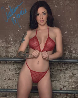 Autumn Marie autograph