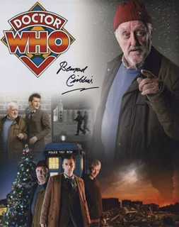 Bernard Cribbins autograph