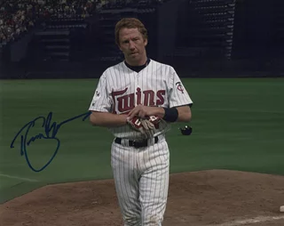 Timothy Busfield autograph