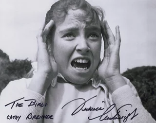 Veronica Cartwright autograph