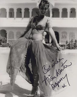 Alison Worth autograph