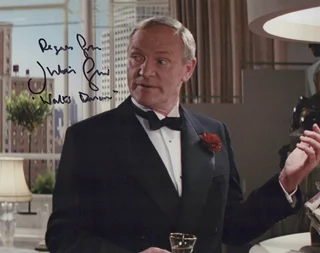 Julian Glover autograph