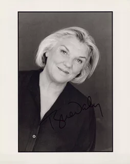 Tyne Daly autograph