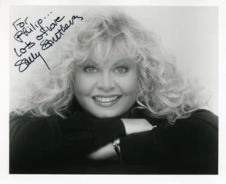 Sally Struthers autograph